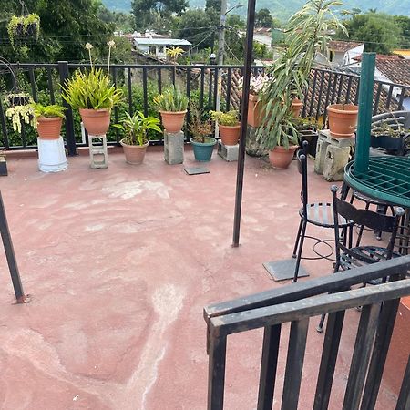Hotel Posada Gutierrez Antigua Екстер'єр фото