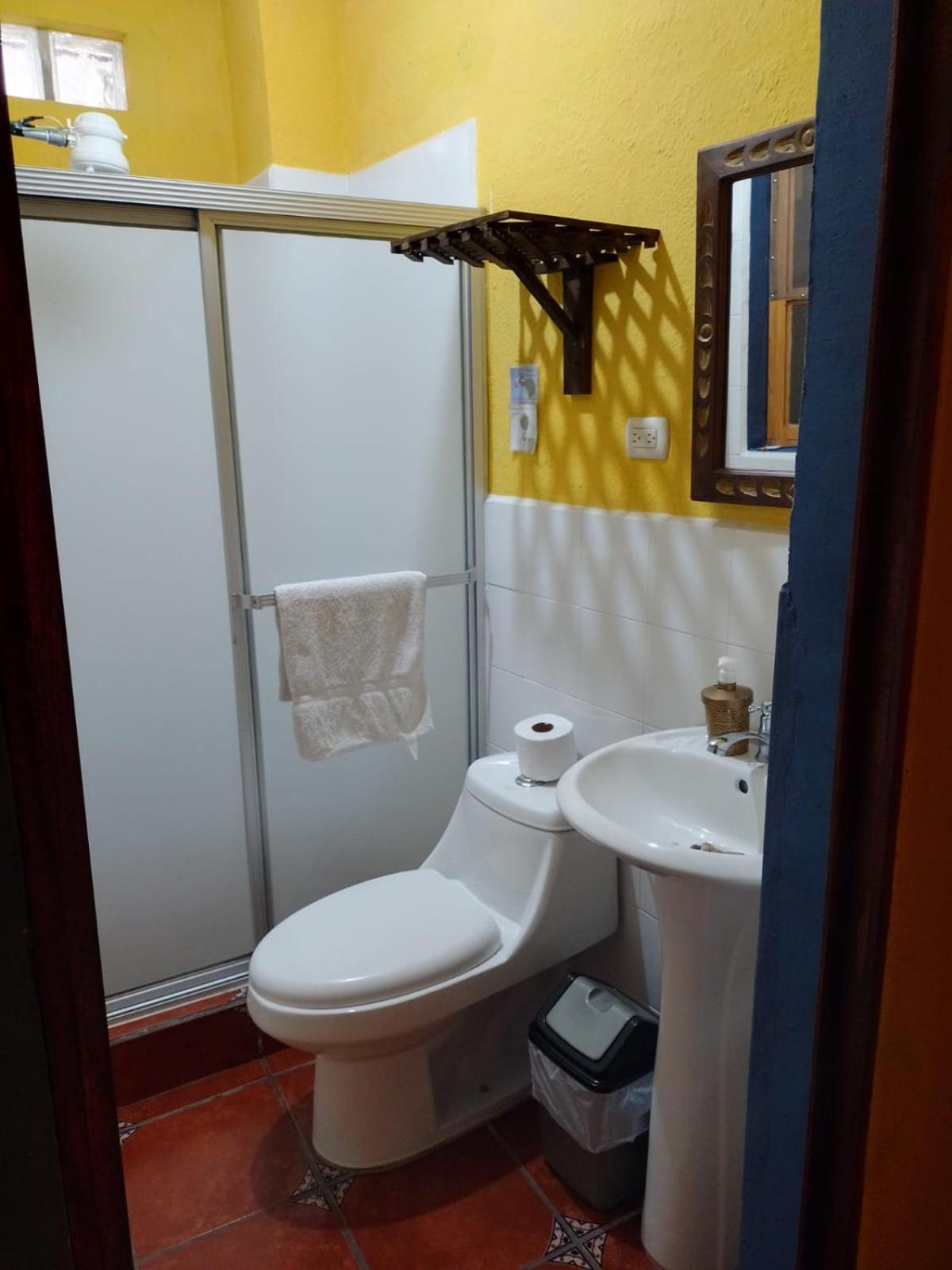 Hotel Posada Gutierrez Antigua Екстер'єр фото